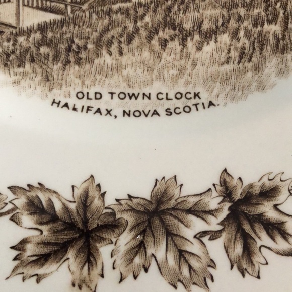WOOD & SON / Old Town Clock, Halifax, Nova Scotia / The Collector’s Series - Picture 2 of 6